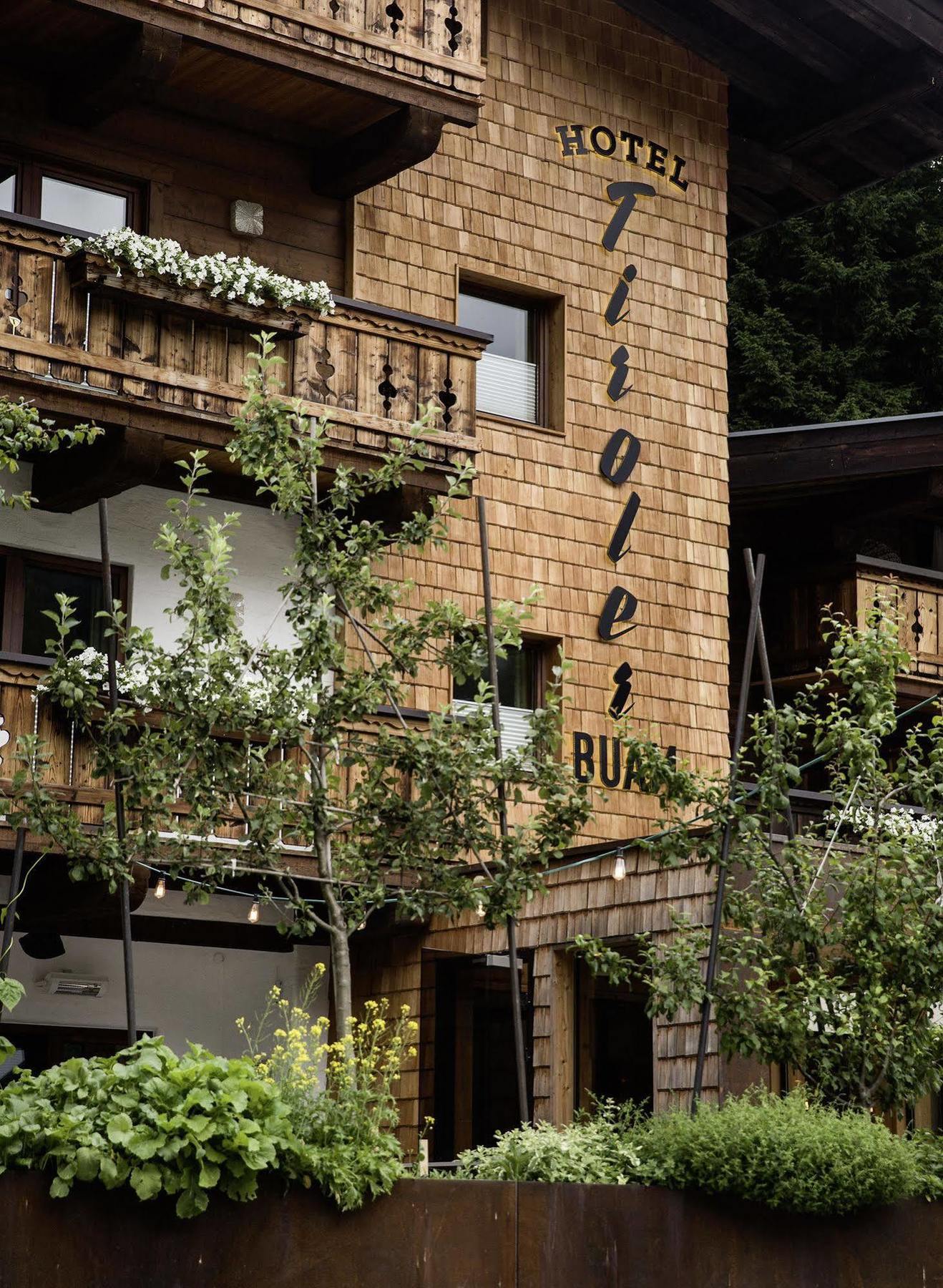 Hotel & Appartements Tiroler Buam Saalbach-Hinterglemm Esterno foto